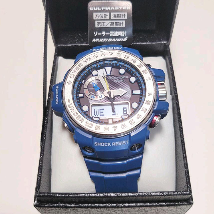 
                      
                        CW GWN-1000-2AER  Waterproof Solar Powered Mens Blue Analog Watch
                      
                    