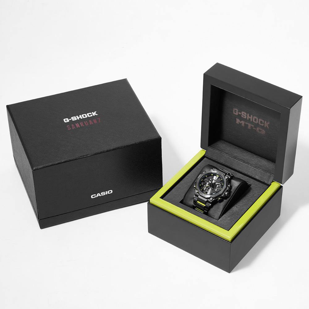 
                      
                        CW MTG-B2000SKZ-1A SANKUANZ Collab Carbon 200m LED Tough Solar Watch
                      
                    